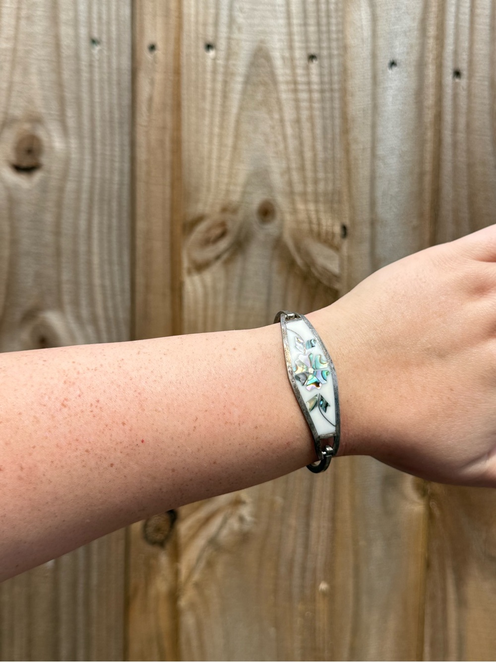 White Mother-of-Pearl Inlay Bracelet with Iridescent Accent - Women's Jewelry